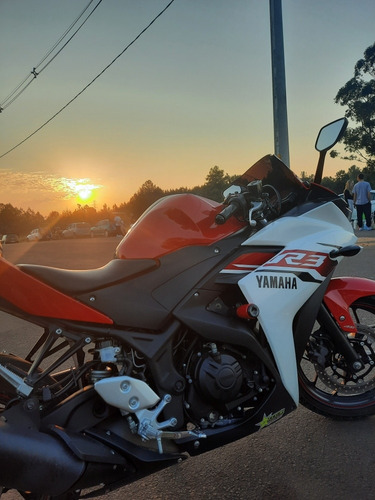 Imagem 3 de 15 de Yamaha Yzf R3