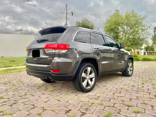 Imagen 4 de 15 de Jeep Grand Cherokee 2015 V8 5.7 Limited 4x4 Qc Autos Peubla