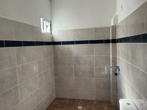 Excelente Casa A Estrenar. Patio. Sin Gastos Comunes. Gran Oportunidad!