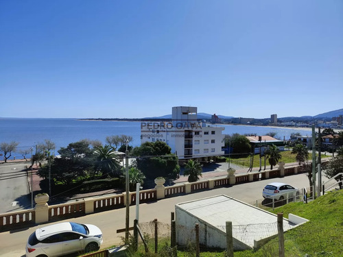 Casa En Venta A Estrenar En Piriapolis, Residencias Altamarea, Un Nuevo Horizonte De Exclusividad !!