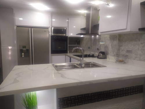 Imagen 7 de 12 de Casa A La Venta Parque Residencial La Florida, Valencia, Carabobo.