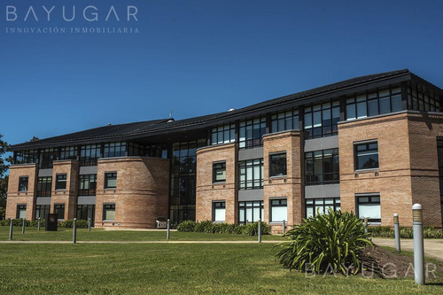 Imagen 4 de 24 de Alquiler / Oficina Coworking En Parque Austral / Bayugar Negocios Inmobiliarios
