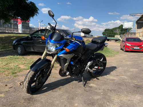 Suzuki Gsr 750
