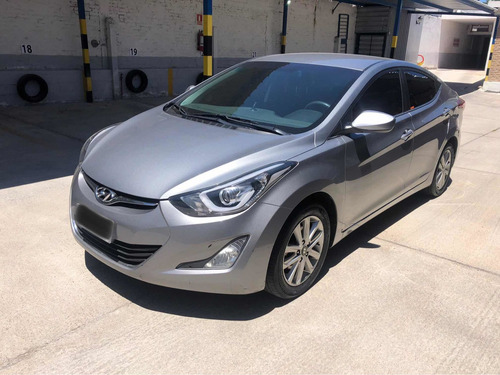 Hyundai Elantra Gls Automático Año 2015