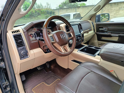 RAM Ram 5.7 Laramie Crew Cab Longhorm 4x4 Mt