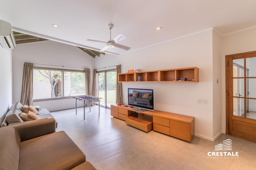 Imagen 15 de 30 de Excelente Casa De 5 Dormitorios En Venta - Rosario Golf Country Club