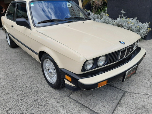 Imagen 2 de 12 de Bmw 318i 1984
