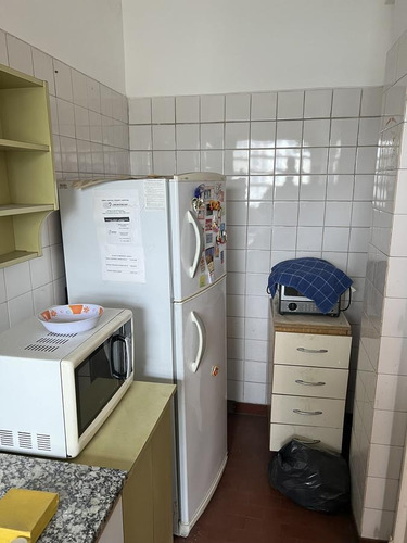 Imagen 5 de 24 de Departamento En Venta De 2 Ambientes Al Frente En Balvanera Oportunidad