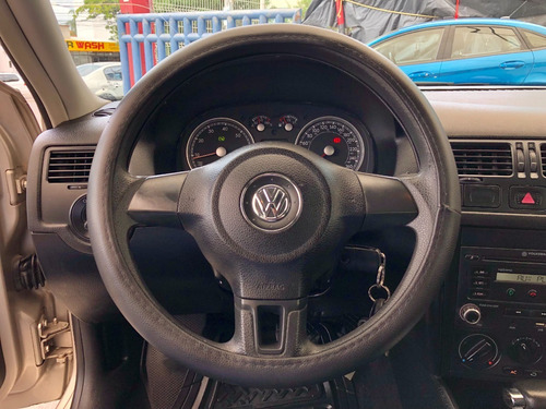 Imagen 6 de 15 de Volkswagen Jetta Clasico Cl A/c 2013