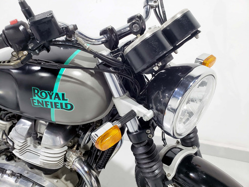 Royal Enfield Interceptor 2023 Cinza