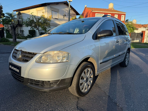 Volkswagen Suran 1.6 I Comfortline 90a