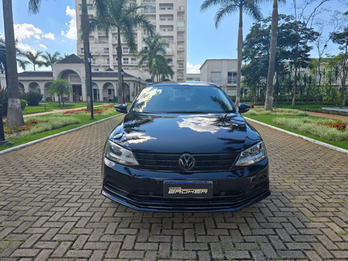 Volkswagen Jetta 2.0 COMFORTLINE FLEX 4P TIPTRONIC