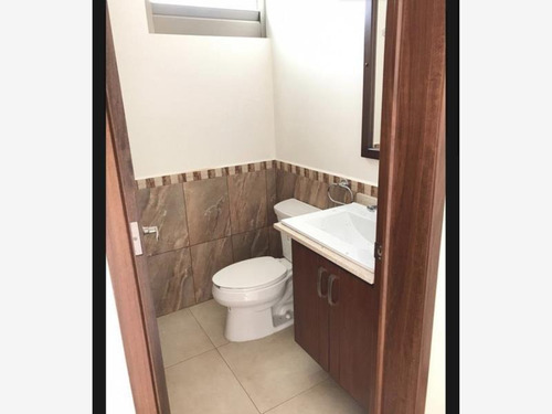 Imagen 6 de 12 de Casa Sola En Venta Valle Del Sol 2