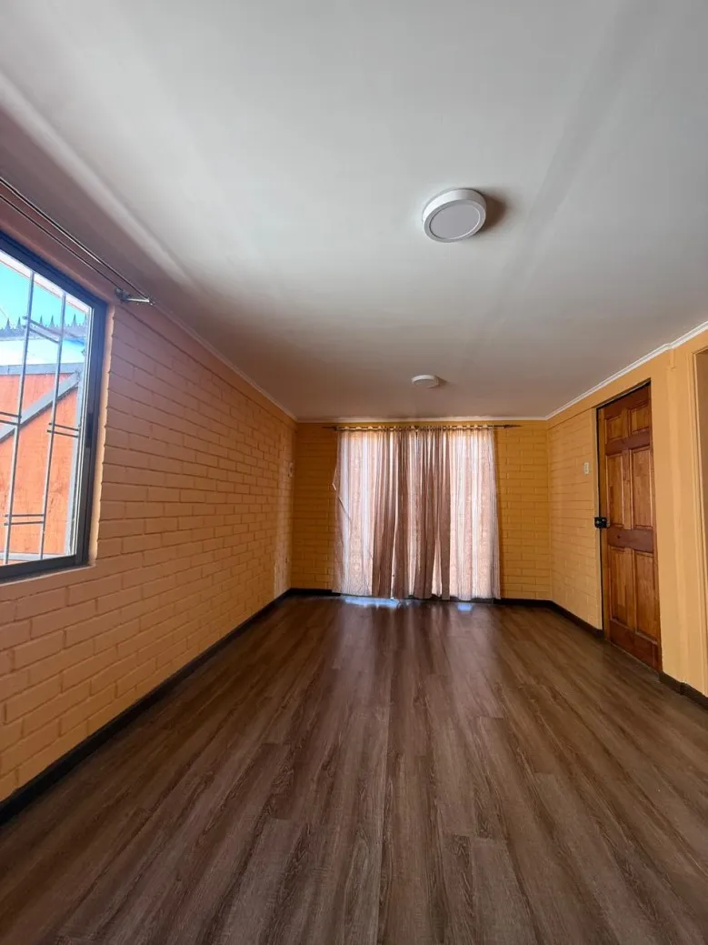 Imagen 3 de 22 de Linda Casa En Sindempart