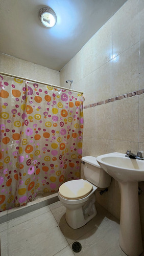 Se Vende Townhouse En Chalets De La Laguna, Tipuro
