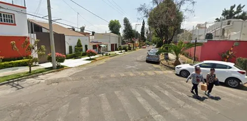 ¡¡atención Inversionistas!! Col. Lomas Estrella Cdmx Amplia Casa En Remate Bancario ¡¡excelente Oportunidad De Inversión!!!
