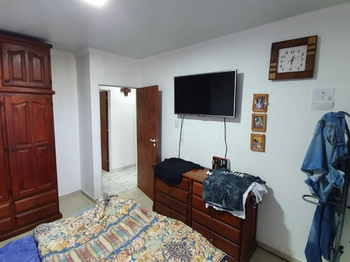 Imagen 16 de 30 de Casa De 3 Dormitorios (96 M2) Local Comercial (114 M2) - Excelente Estado
