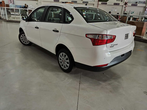 Imagem 3 de 8 de Fiat Grand Siena Attractive 1.0 (flex)
