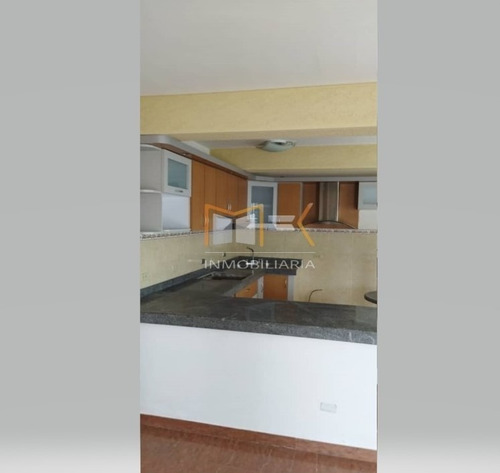 Imagen 11 de 22 de Mk Inmobiliaria Vende Casa A Estrenar Colinas De Carrizal. Sector Avp/04143995167mirtha De Freitas