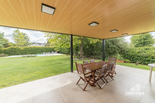 Imagen 14 de 28 de Excelente Casa Dos Plantas, 3 Dormitorios En Venta - Kentucky