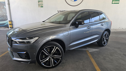 Volvo XC60 2.0 T5 R-design Awd At