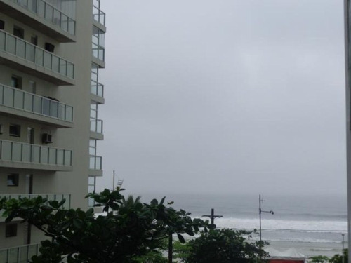 Imagem 4 de 17 de Guarujá Pitangueiras - Calçadão - Vista Para O Mar - Ap2675 - 34709331