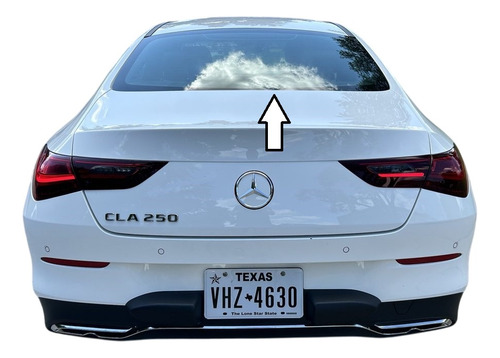 Medallon Mercedes Benz Cla Coupe C188 2020-2024 (Usado)
