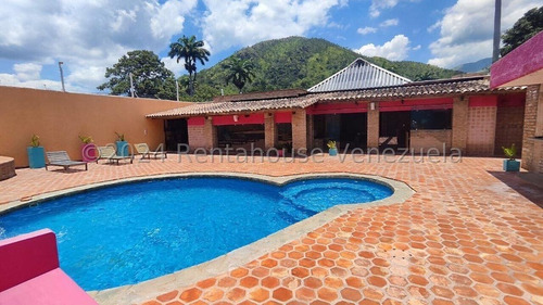 Casa De Campo En Venta En Sector Ojo De Agua El Castaño Remodelada Con Planta Electrica Piscina Y Sistema De Seguridad Kg:25-2941