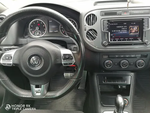 Volkswagen Tiguan 2.0 R-line At