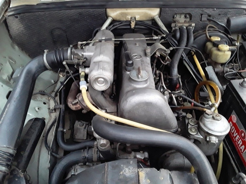 Mercedes Benz 220 D