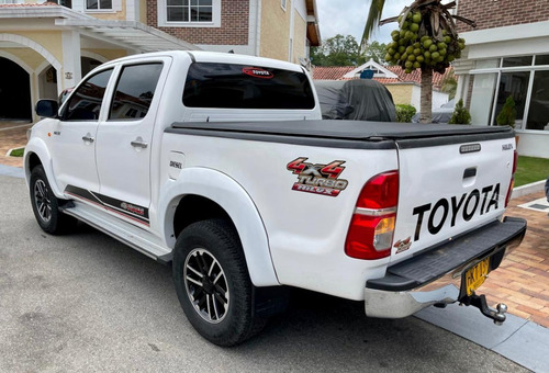 Toyota Hilux Diesel 2.5 Turbo 4x4 Mecánica Actualizada Lexus