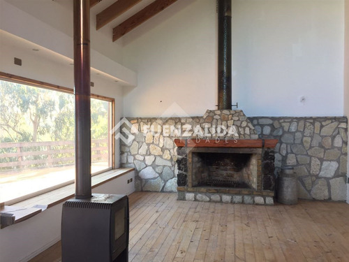 Casa En Venta De 4d 3b Las Gaviotas