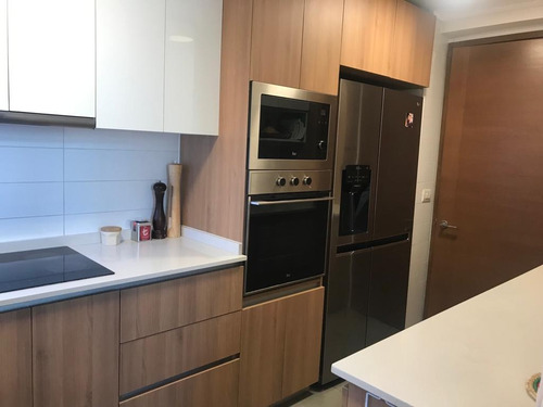 Exclusivo Departamento Amoblado (2d+2b+1e+1b).