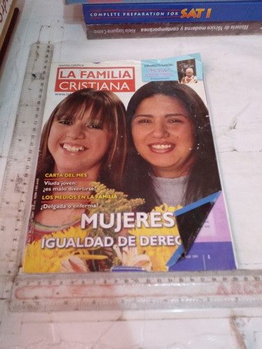 Revista Católica La Familia Cristiana No 3 Marzo 2007