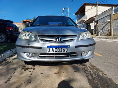 Imagem 2 de 15 de Honda Civic 2005 1.7 Lxl Aut. 4p 130 Hp