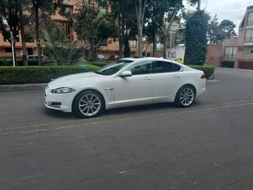 Jaguar XF 2.0 Luxury
