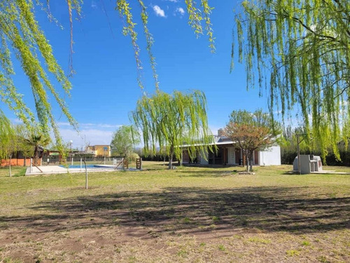 Complejo De Cabañas En Venta - 3 Ufs - Mendoza