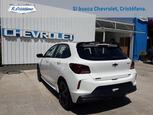 Imagen 8 de 15 de Chevrolet Onix Rs 1.0 Turbo 2024 0km