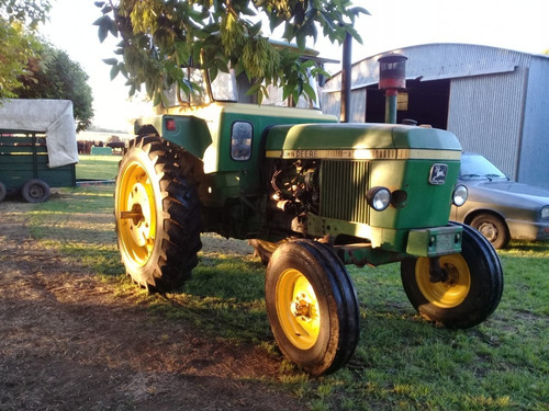 Tractor John Deere 2140 Doble Embrague, Motor Turbo 100 Hp