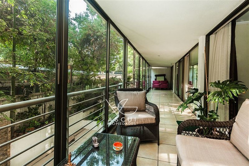 Departamento En Venta De 3 Dorm. En Las Condes