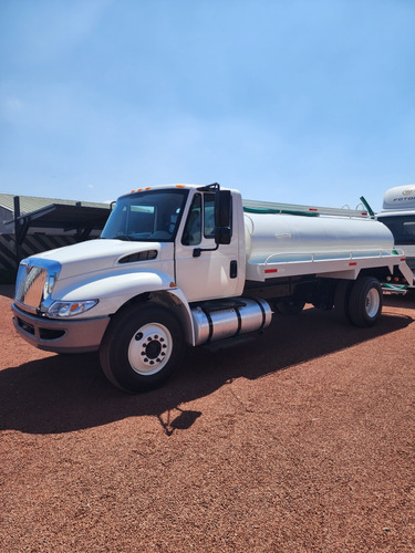 International 4300 Modelo 2015 Pipa De Agua 10,000 Litros