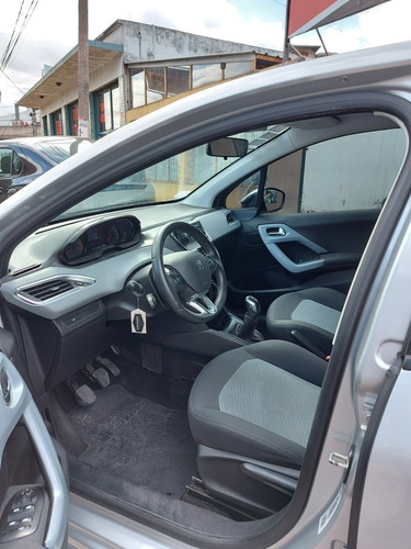 Peugeot 208 1.6 Allure 2014