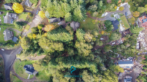 Venta Lote 4.283m2 C/vista Parcial De Lago, Zona Puerto, Villa La Angostura