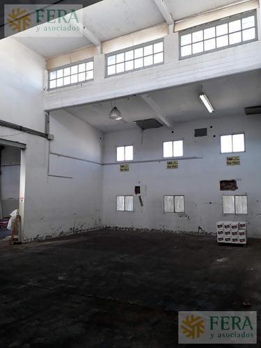 Imagen 3 de 10 de Venta De Galpón En Wilde (25056)