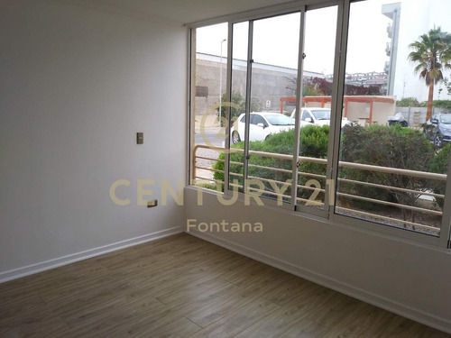 Venta De Departamento En Sector Residencial De La Serena