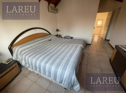 Imagen 17 de 30 de Casa En Venta - Club De Campo Pueyrredon