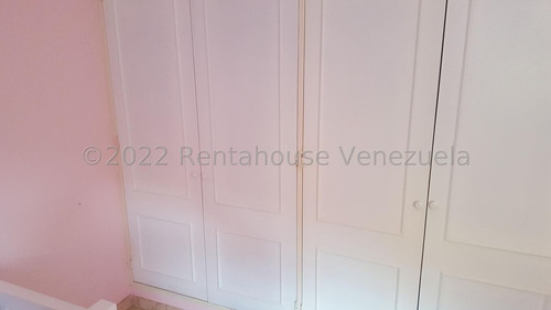 Imagen 13 de 17 de Venta Apartamento Colinas De La Tahona 22-21677