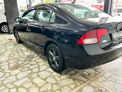 Honda Civic 1.8 LXS 16V FLEX 4P AUTOMÁTICO