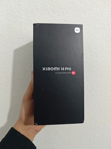 Xiaomi 14 Pro 16gb Ram 512gb Almacenamiento Estetica 9 De 10 Blanco (Usado)