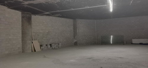 Imagen 11 de 15 de Renta - Local - Torre Cuarzo - 848m2 - Pb